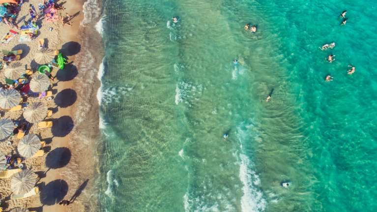 Τουρισμός για όλους: Ανοίγει η πλατφόρμα των αιτήσεων - Οι δικαιούχοι και οι παροχές