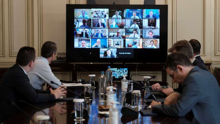 Μητσοτάκης στο υπουργικό: Ανοιχτή η Βουλή το καλοκαίρι, έρχονται 26 νομοσχέδια έως τον Ιούλιο