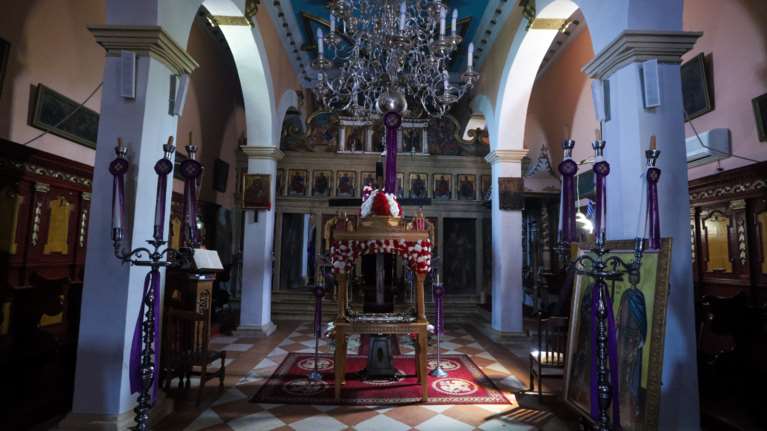 Σύγχυση με την εγκύκλιο της Ιεραρχίας: Ανοιχτές οι εκκλησίες τη Μεγάλη Εβδομάδα...αλλά όχι για τους πιστούς