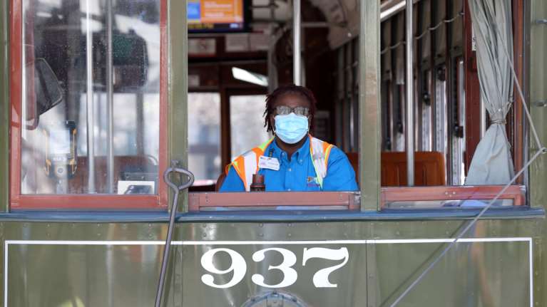 Στη δίνη του κορονοϊού ο πλανήτης - Ξεπέρασαν τους 20.000 οι νεκροί