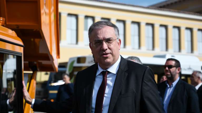 Θεωδωρικάκος: Αν νόμιζαν ότι επειδή ήταν Καθαρά Δευτέρα θα μας έπιαναν στον ύπνο, είναι μακριά νυχτωμένοι