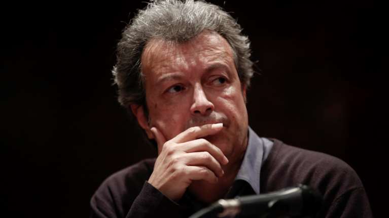 Ο Τατσόπουλος &quot;καρφώνει&quot; όσους κοινωνούν: Δεν έχω αντιχριστιανικό μένος, αλλά ο κορονοϊός δεν κάνει διάκριση