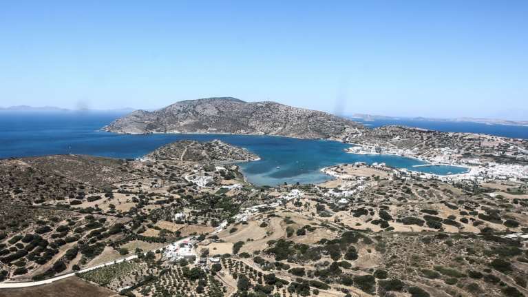 Times: Αυτά είναι τα 16 πιο χαλαρωτικά νησιά της Ελλάδας - &quot;Αξέχαστες εμπειρίες χωρίς κοσμοσυρροή&quot;