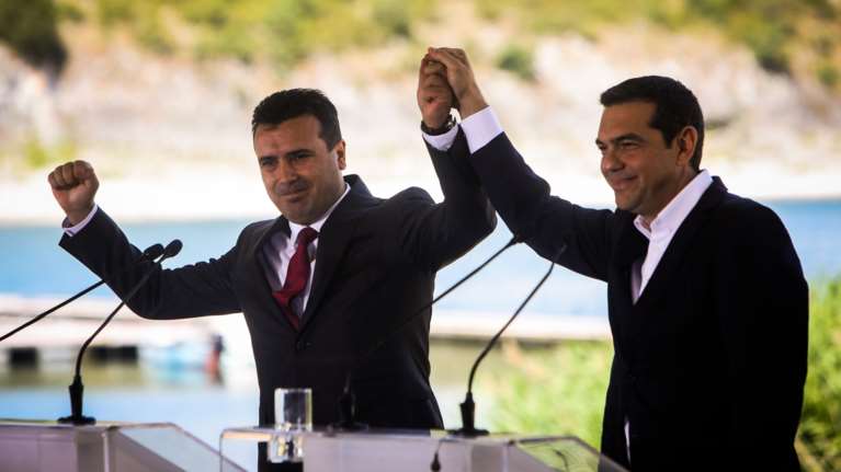 Όταν ο ΣΥΡΙΖΑ &quot;ξέχασε&quot; τον Αλέξη Τσίπρα για τη Συμφωνία των Πρεσπών