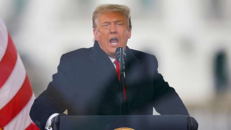 Τραμπ: &quot;Ο Χίτλερ έκανε πολλά καλά πράγματα&quot; - Σάλος με την ατάκα που αποδίδεται στον πρώην πλανητάρχη