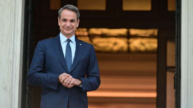 Ευρωεκλογές 2024: Ο Μητσοτάκης βάζει φρένο στην παροχολογία - Ο φόβος της μεγάλης αποχής τρομάζει τη ΝΔ