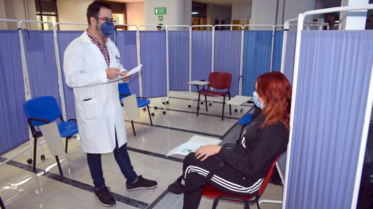 Κορονοϊός: Ανοιξε η πλατφόρμα των ραντεβού για την 4η δόση του εμβολίου