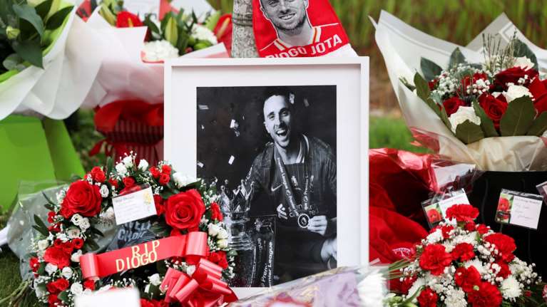 Ντιόγκο Ζότα: Το Σάββατο το τελευταίο &quot;αντίο&quot; στην Πορτογαλία - Απόψε η αγρυπνία [βίντεο]