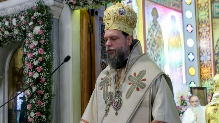 Ιερό &quot;αντάρτικο&quot; Μητροπολιτών για τα Θεοφάνεια: Ελάτε! Οι ναοί θα είναι ανοιχτοί