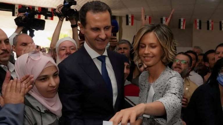 "Πρώτη κυρία της κολάσεως": Η χλιδάτη ζωή της Λονδρέζας συζύγου του Ασαντ που έχει αδυναμία στα Christian Louboutin