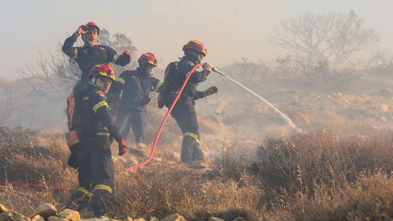 Συναγερμός: Πολύ υψηλός κίνδυνος πυρκαγιάς το Σάββατο σε Αττική και Εύβοια