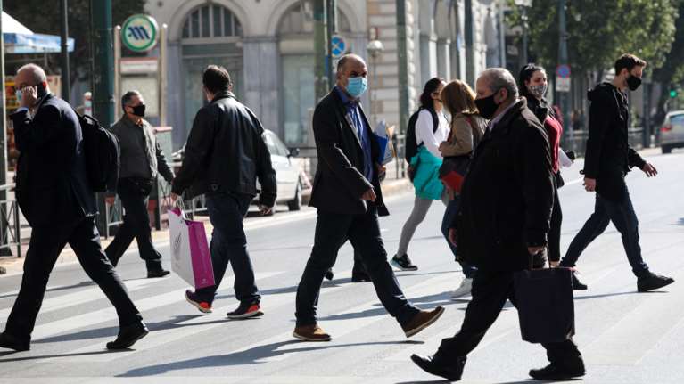 Ερευνα ΟΟΣΑ: Σε πολύ υψηλά επίπεδα η εμπιστοσύνη στην κυβέρνηση- Επιβεβαιώνει τις δημοσκοπήσεις