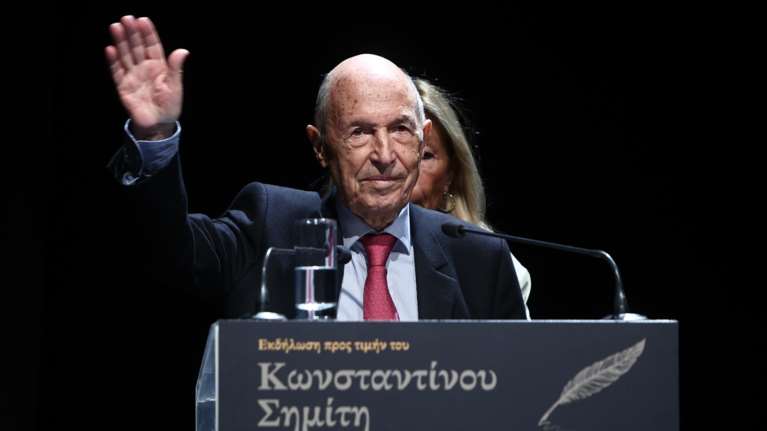 Κώστας Σημίτης: Οι πέντε που θα εκφωνήσουν επικήδειο - Ανάμεσα τους Μητσοτάκης και Ανδρουλάκης