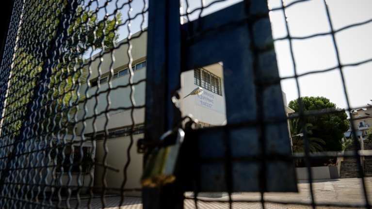 Κορονοϊός: Λουκέτο σε 353 σχολεία και τάξεις - Δείτε τη λίστα