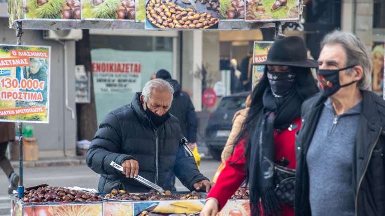 Κορονοϊός: Οριακά αυξημένα τα νέα κρούσματα - 610 νέες λοιμώξεις, 319 διασωληνωμένοι και 34 θάνατοι