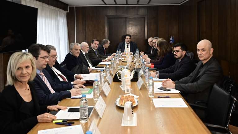 ΥΠΕΣ: Νέα συνεδρίαση της διακομματικής επιτροπής για επιστολική ψήφο και εκλογική περιφέρεια Απόδημου Ελληνισμού