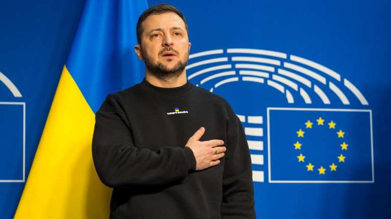 Πόλεμος στην Ουκρανία: Ο Ζελένσκι δηλώνει ότι θα συναντήσει τον Σι - Το ειρηνευτικό σχέδιο της Κίνας