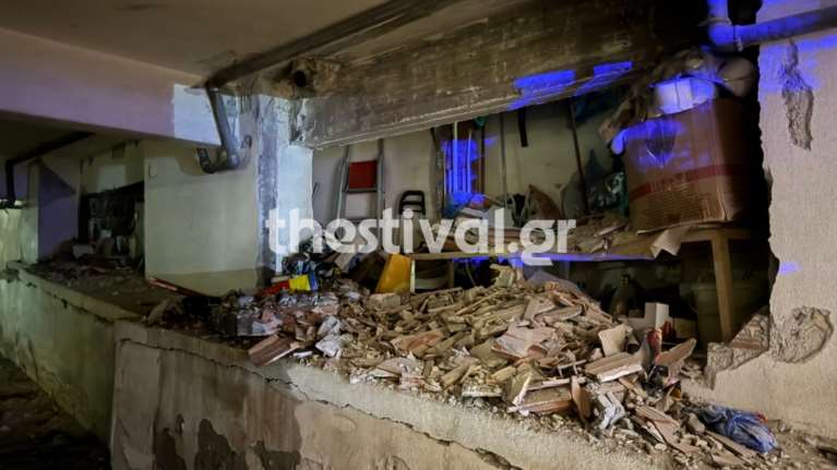 Βόμβα σε πολυκατοικία της Θεσσαλονίκης: Τρία κιλά εκρηκτικά στο φρεάτιο ασανσέρ - Στόχος ένας σωφρονιστικός υπάλληλος