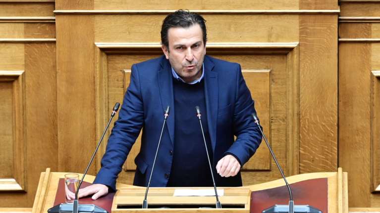 Παραστατίδης: Φιάσκο ο νόμος Πιερρακάκη - Τα κολέγια μεταμφιέζονται σε Πανεπιστήμια