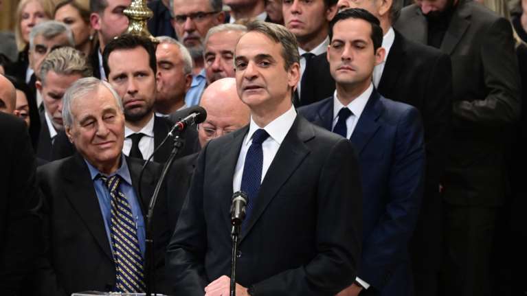 Πώς ο επικήδειος Μητσοτάκη για τον Σημίτη έδωσε το στίγμα για την επιλογή νέου Προέδρου της Δημοκρατίας