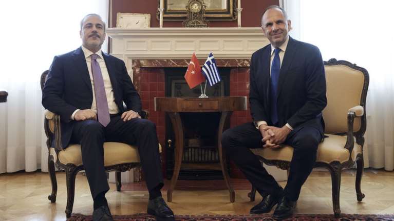 &quot;Καζάν καζάν&quot; για Γεραπετρίτη και Φιντάν; - Συζητήσεις σε ήρεμα νερά, αλλά με ανεξίτηλες κόκκινες γραμμές