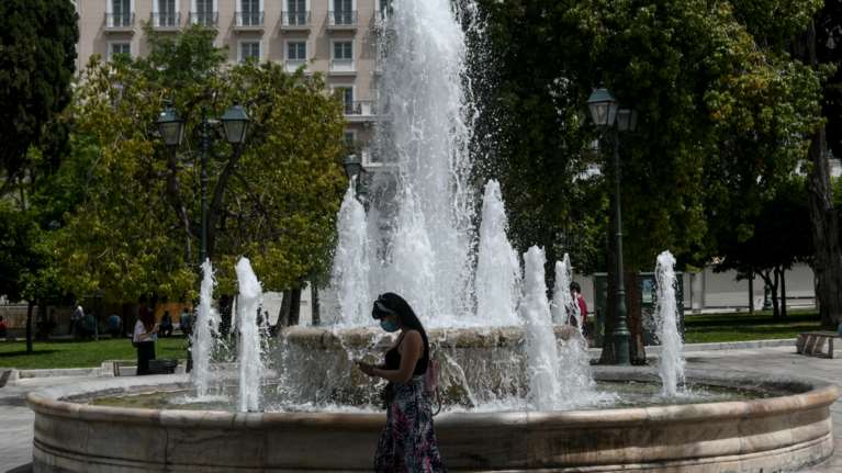 Δραματικά σενάρια για το κλίμα από τον καθηγητή Συνολάκη: Πλέον η άνοιξη και το φθινόπωρο θα διαρκούν ελάχιστα