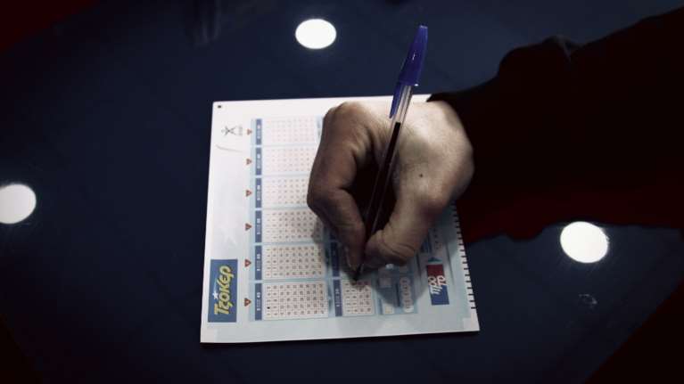 Τζόκερ κλήρωση 2349: Αυτοί είναι οι τυχεροί αριθμοί για σήμερα (12/10/2021)