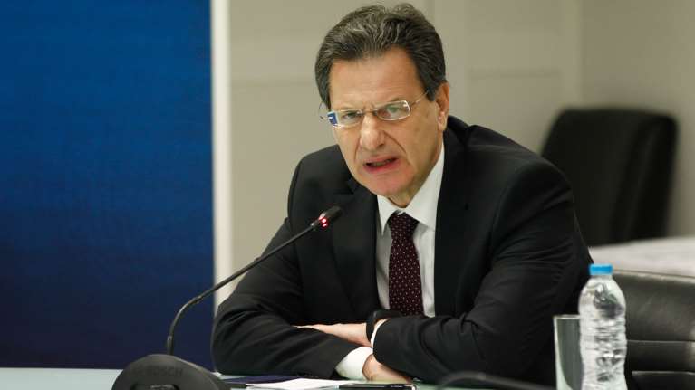 Ο Σκυλακάκης βάζει φρένο στα σενάρια για νέα μέτρα στήριξης νοικοκυριών: Δεν εισηγούμαι δαπάνες