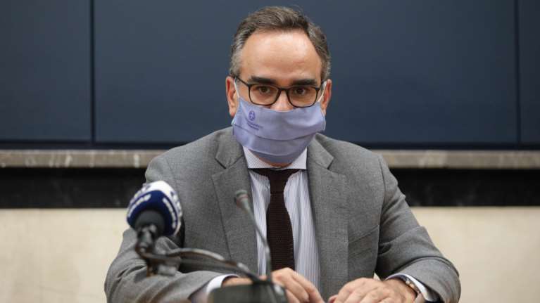 Κορονοϊός - Κοντοζαμάνης: Τα μέτρα αποδίδουν, θα μπορούσαν τα κρούσματα να είναι περισσότερα