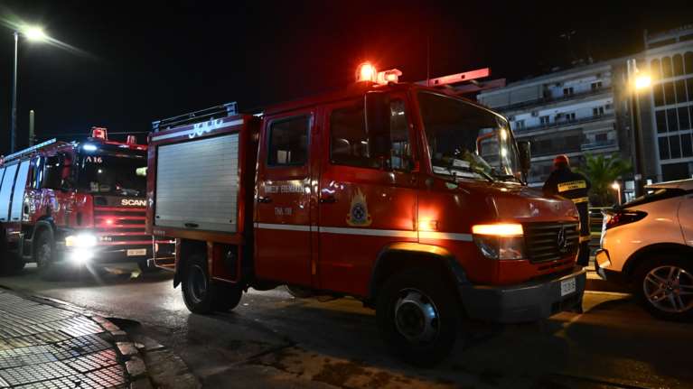 Τραγωδία στο Περιστέρι: Γυναίκα εντοπίστηκε νεκρή ύστερα από φωτιά σε διαμέρισμα- Δεν πρόλαβε να βγει στην ταράτσα