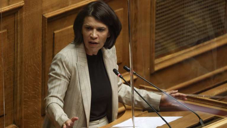 ΝΔ: Να απαντήσει ο ΣΥΡΙΖΑ για τη βουλευτή Ελευθεριάδου - Έχει 55 εντάλματα πληρωμών για υπηρεσίες προς τον ΕΦΚΑ;