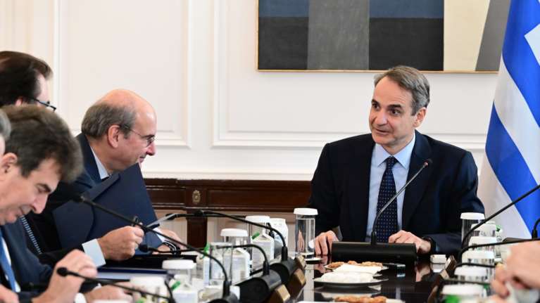 Καθημερινότητα, οικονομία και εθνική άμυνα οι προτεραιότητες του 2025 - To κυβερνητικό πρόγραμμα ανά μήνα