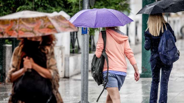 Κακοκαιρία από Δευτέρα με έντονες βροχές και στη Θεσσαλία - Βγαίνει έκτακτο δελτίο επιδείνωσης - Η &quot;δικαίωση&quot; Μαρουσάκη