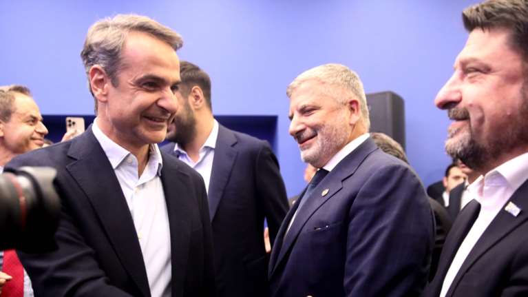 Γαλάζια στήριξη στον Χαρδαλιά για την περιφέρεια Αττικής - Συνάντηση με Μητσοτάκη στο Μαξίμου