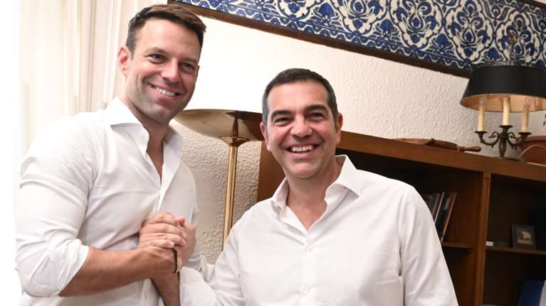 Σκληρή απάντηση Κασσελάκη σε Τσίπρα: Χειρότερα τα αγγλικά της Μπέτυς από του Αλέξη - Ομοφοβικός