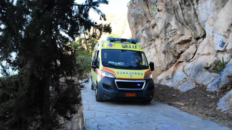 Αιματηρό επεισόδιο στο Ρέθυμνο: 29χρονος βρέθηκε μαχαιρωμένος - Νοσηλεύεται σε σοβαρή κατάσταση