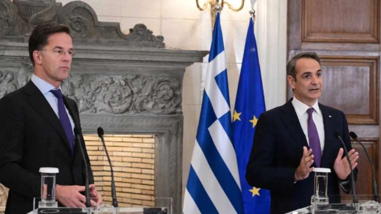 Μητσοτάκης σε Ρούτε: Απαραίτητη η τήρηση του Διεθνούς Δικαίου - Είμαστε στο πλευρό των αμυνόμενων Ουκρανών