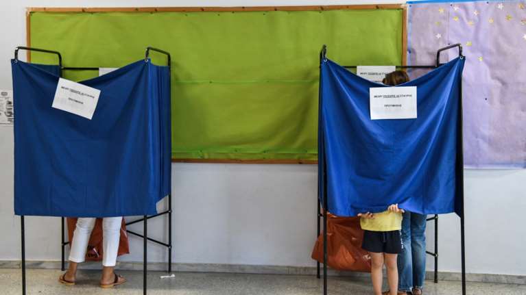 Εκλογές 2023: Στην τελική ευθεία οι προετοιμασίες για την κάλπη - Πότε ψηφίζουν οι Έλληνες του εξωτερικού