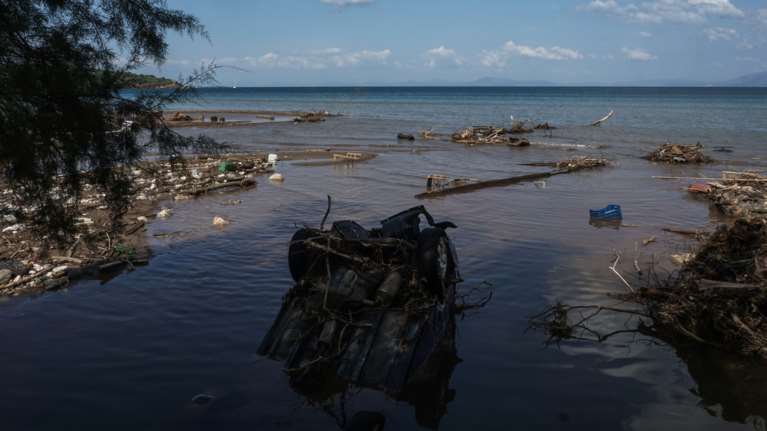 Βόλος: Σε ετοιμότητα κλήθηκαν από το 112 οι κάτοικοι σε Στεφανοβίκειο και Ριζόμυλο - Πλημμυρίζει και η λίμνη Κάρλα