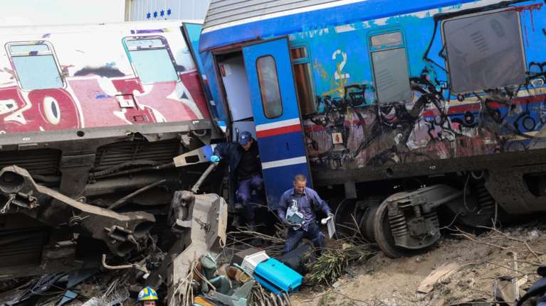 Η πρώτη δικαστική &quot;κρίση&quot; για τα Τέμπη συνδέει τη σύμβαση 717 με το τραγικό αποτέλεσμα