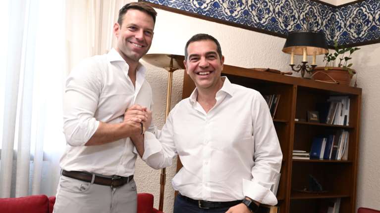 Σκηνικό διάλυσης στον ΣΥΡΙΖΑ: Ανεξέλεγκτη κόντρα Κασσελάκη με Τσίπρα - Πότε συγκρούεται live με τη &quot;φρουρά&quot; του πρώην προέδρου