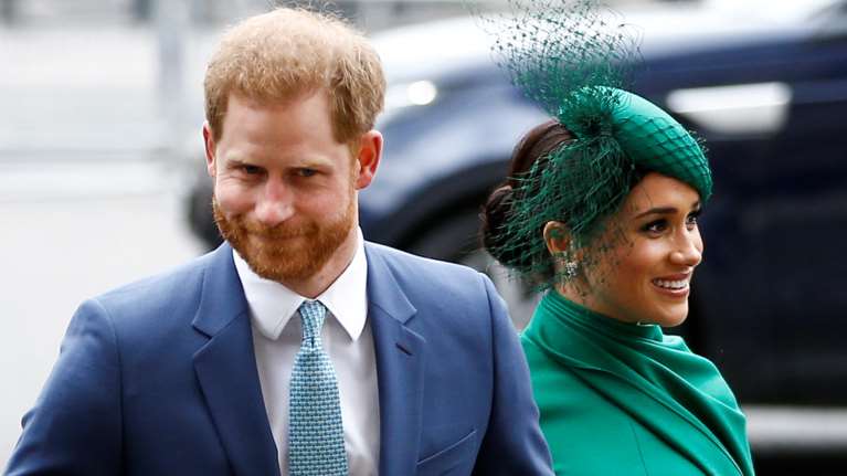 Χάρι και Μέγκαν μοίρασαν γεύματα σε ασθενείς στο Λος Άντζελες [βίντεο]