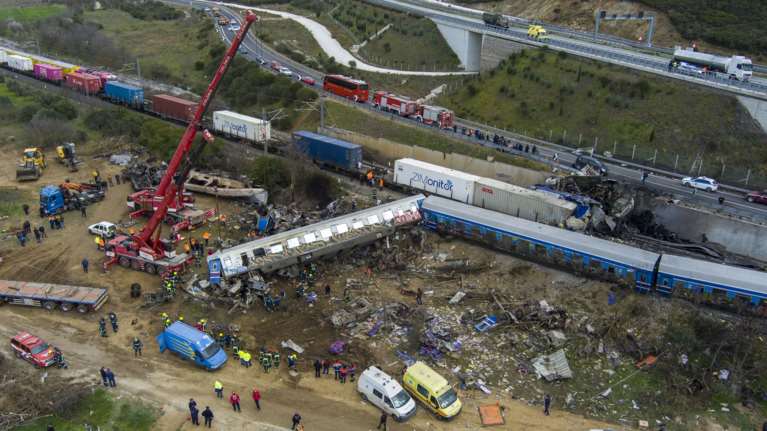 Τέμπη: Πώς το σύστημα ασφαλείας θα μπορούσε να αποτρέψει την τραγωδία - Δεν λειτουργεί από το 2004