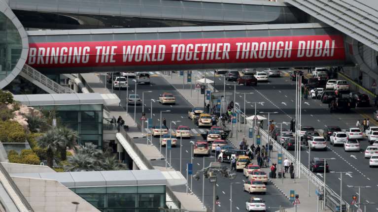 Πλαστά τεστ κορονοϊού στο Ντουμπάι - Μπλόκο στις πτήσεις βάζει η Δανία