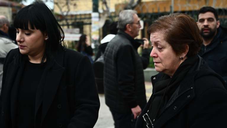 Τέμπη: Διεκόπη η δίκη της πρώτης αγωγής αποζημίωσης συγγενών θύματος