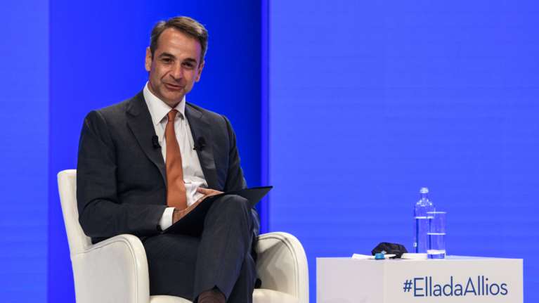 Μητσοτάκης για "Ελλάδα 2.0": "Τώρα ξεκινά η σκληρή δουλειά" - Τέλη Ιουλίου οι πρώτες εκταμιεύσεις