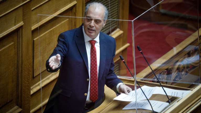 Βελόπουλος: Παίρνετε τηλέφωνα σε υποψηφίους μας για να τους πείσετε να κατέβουν με τη ΝΔ - Τάζουν και δωράκια