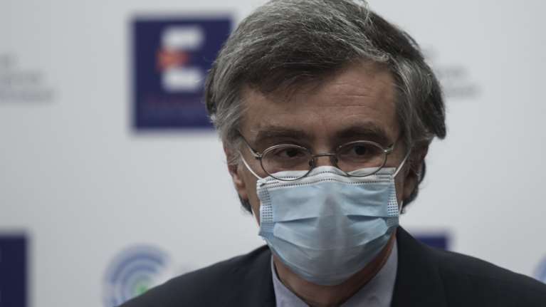 Τσιόδρας: Ποιο είναι το πιο αποτελεσματικό εμβόλιο απέναντι στον θάνατο και την εισαγωγή σε ΜΕΘ