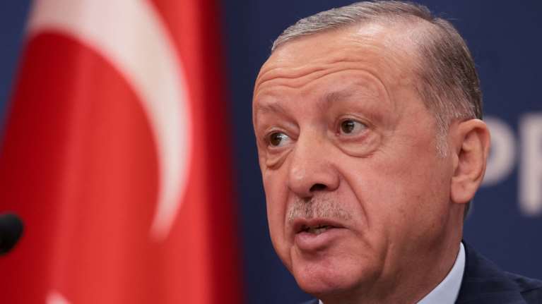 Συνεχίζει τις απειλές ο Ερντογάν: &quot;Η στρατιωτικοποίηση των νησιών δεν θα μείνει αναπάντητη&quot;