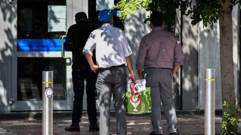 Αναδρομικά συνταξιούχων: Ποιοι θα πάρουν, πόσα και πότε